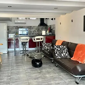 Chez Ben Avec Le Confort Clim Wifi Netflix Gratuit Appartement Castres (Tarn)
